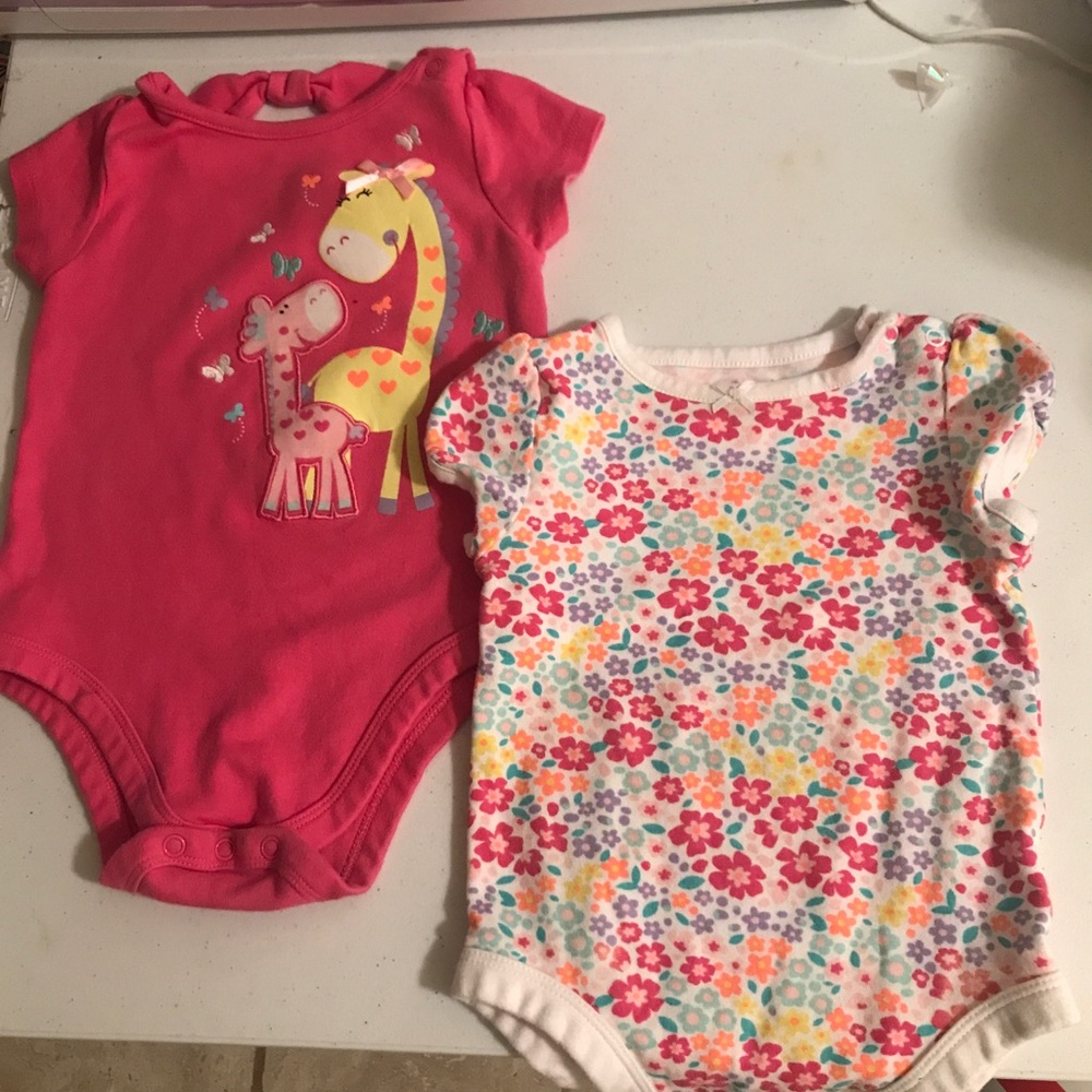 2 onsies